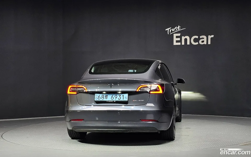 Tesla Model 3 AWD 2022 — thumbnail 4