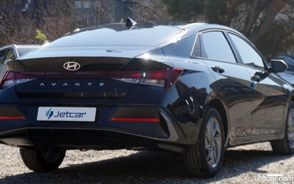 Hyundai Avante CN7 1.6 2026 — thumbnail 4