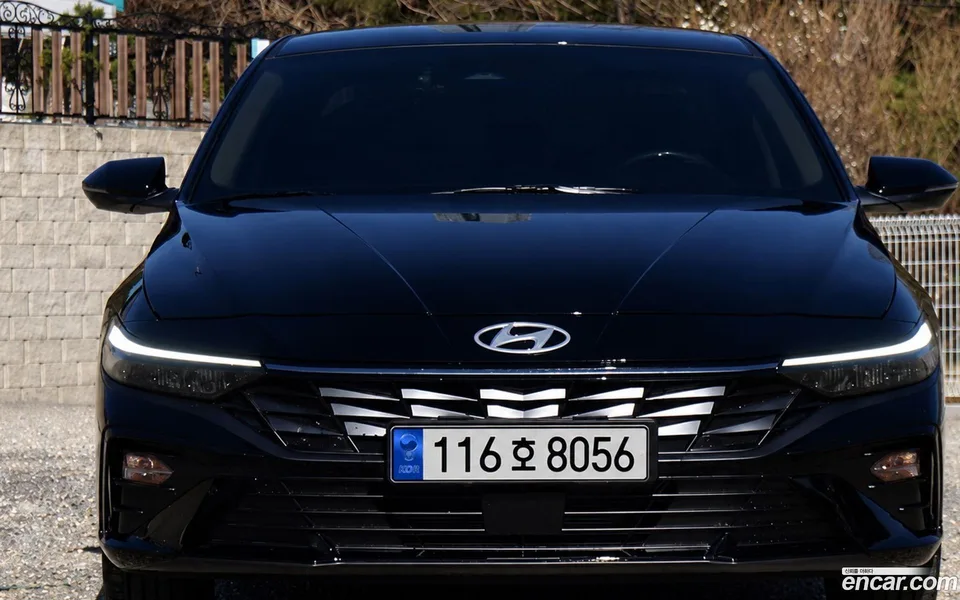 Hyundai Avante CN7 1.6 2026 — photo 1, buy with delivery to Moscow