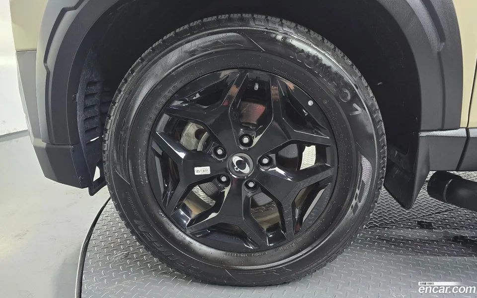 KG Mobility Rexton Sports Khan 2.2 4WD 2024 — thumbnail 5