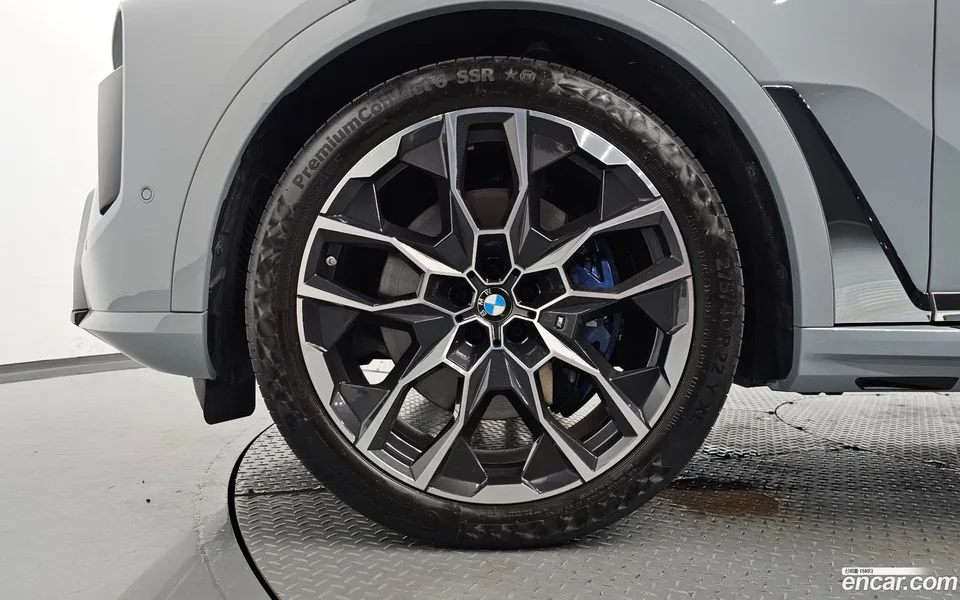 BMW X7 xDrive 40i M 6 2024 — thumbnail 2