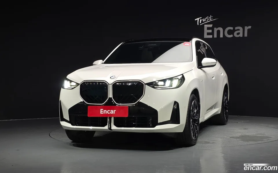 BMW X3 xDrive 20 M 2025 — thumbnail 3