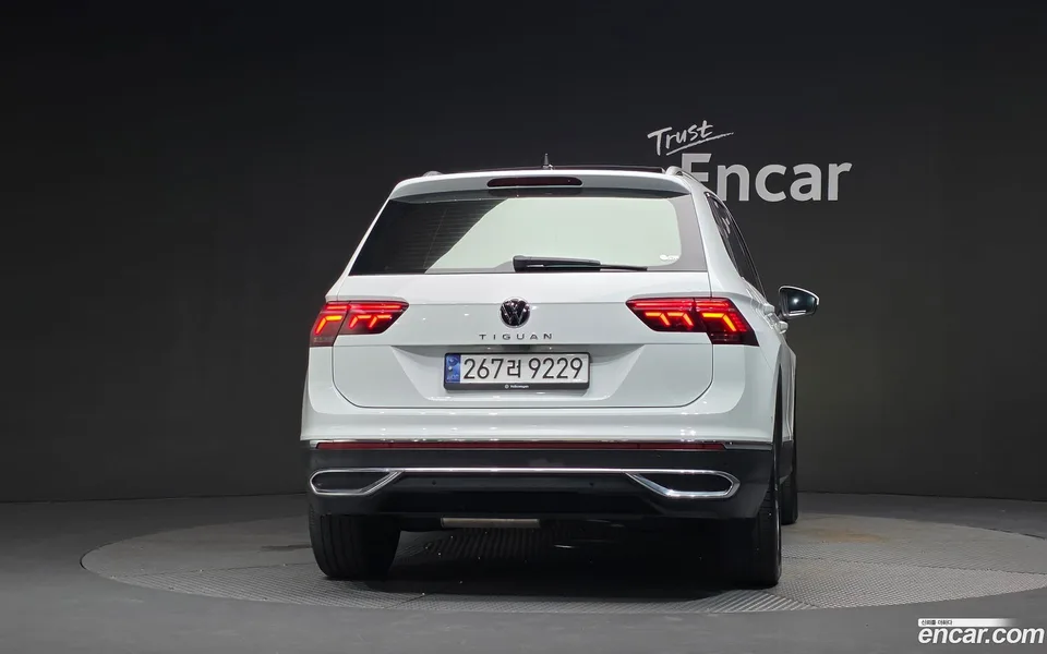 Volkswagen Tiguan 2.0 TDI 2023 — thumbnail 4