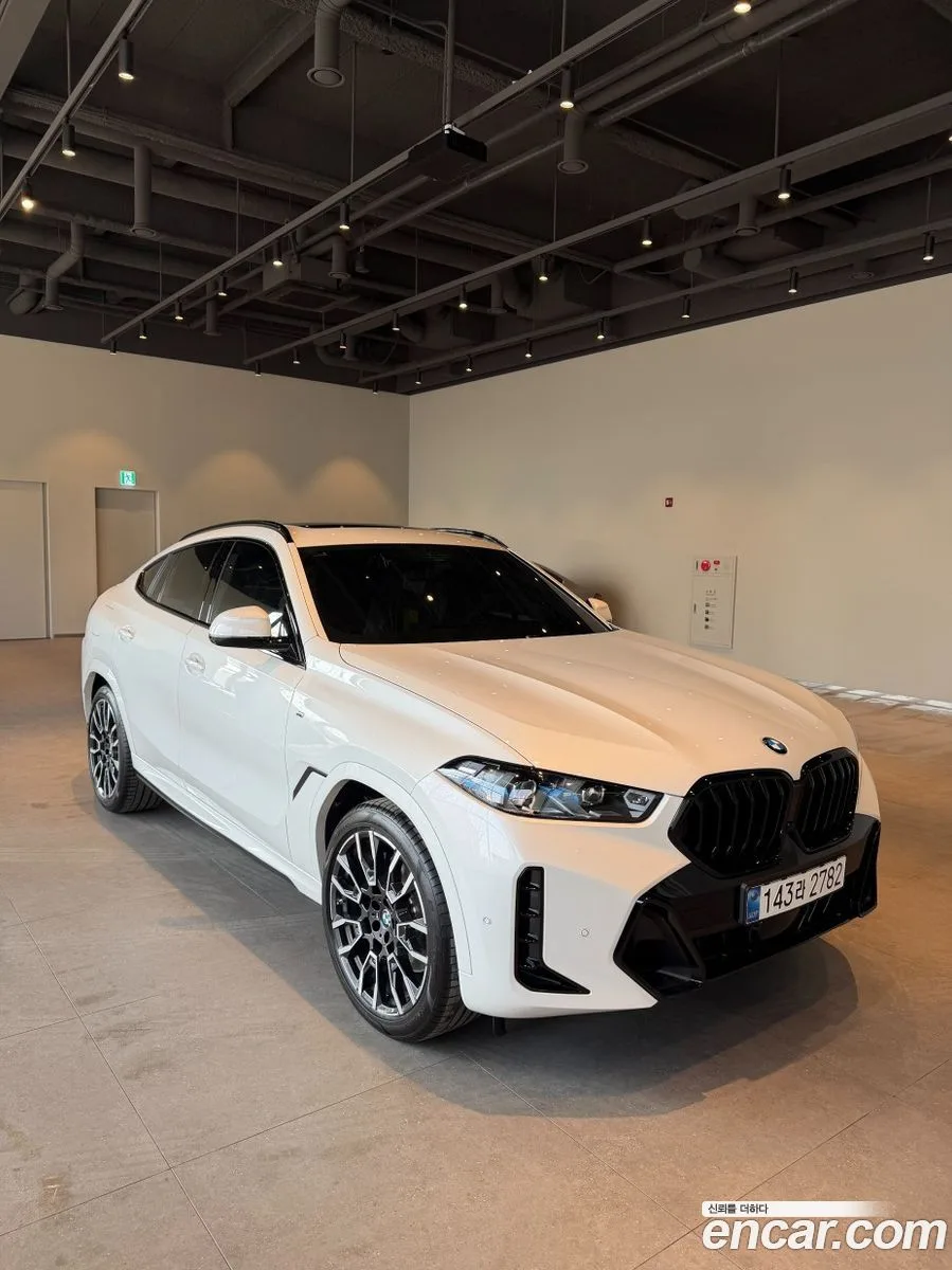BMW X6 xDrive40i M 2026 — миниатюра 3