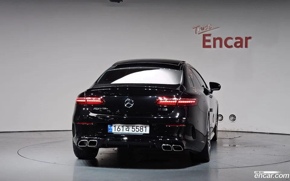 Mercedes-Benz E-Class E53 AMG 4MATIC+ 2023 — thumbnail 4