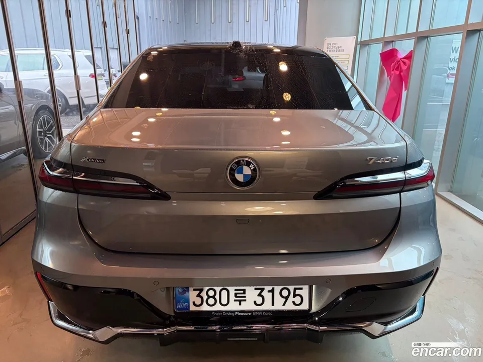BMW 7 Series 740d xDrive M 2026 — thumbnail 4