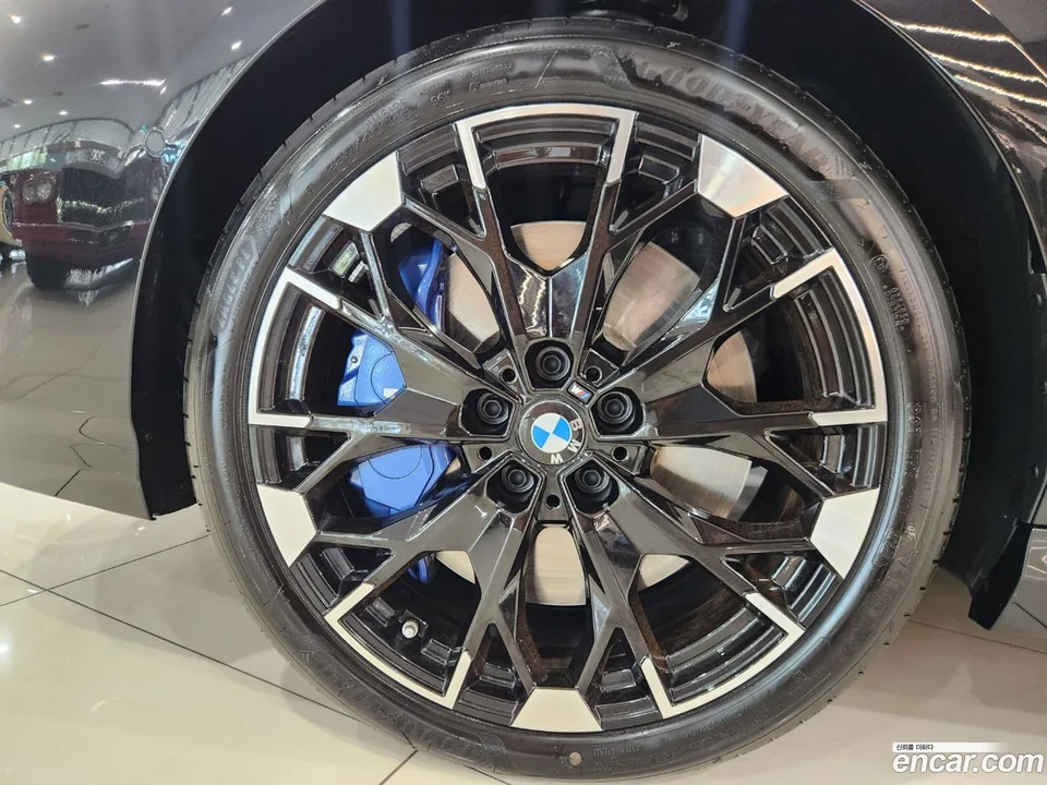 BMW 1 Series M135 xDrive 2025 — thumbnail 5