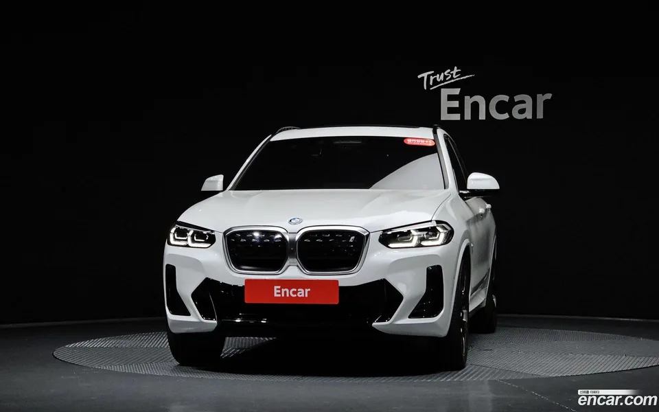 BMW iX3 M 2022 — миниатюра 3