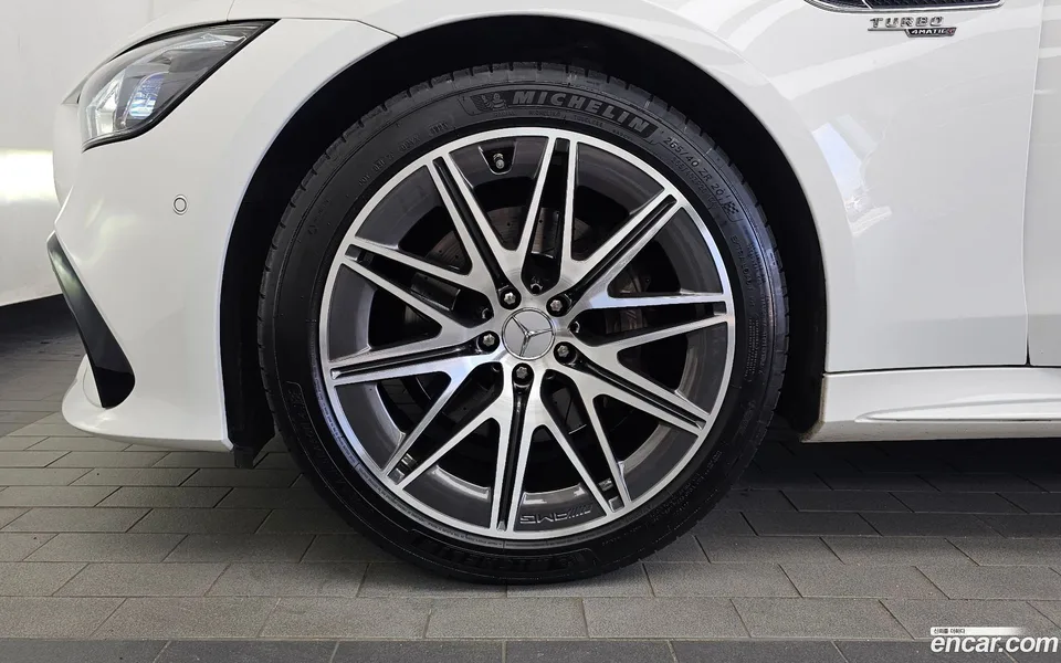 Mercedes-Benz AMG GT 4 43 4MATIC+ 2022 — thumbnail 5