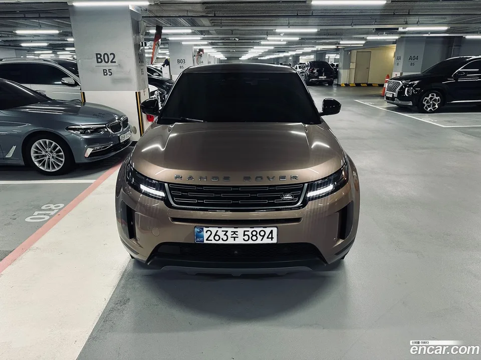 Land Rover Range Rover Evoque P250 S 2025 — thumbnail 4