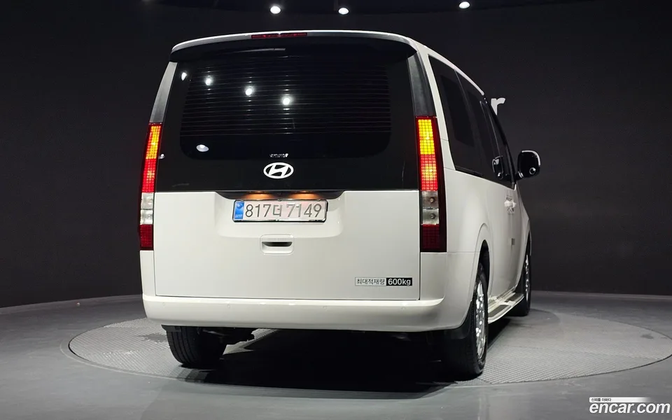 Hyundai Staria L3.5 5 2025 — thumbnail 4