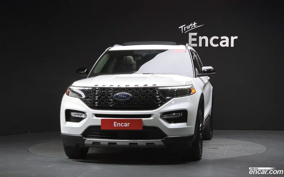 Ford Explorer 2.3 4WD 2022 — thumbnail 3