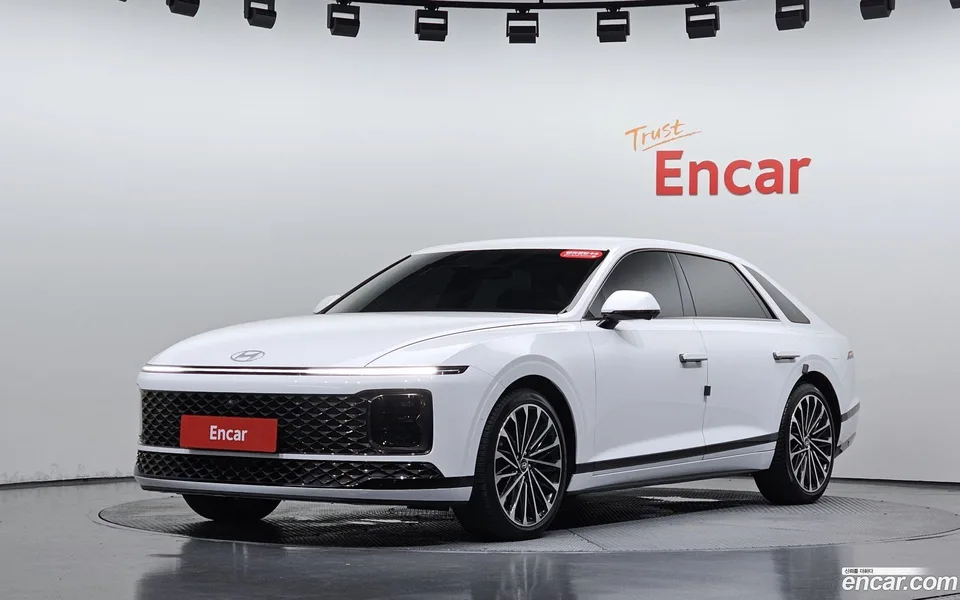 Hyundai Grandeur Hybrid 2024 — photo 1, buy with delivery to Moscow