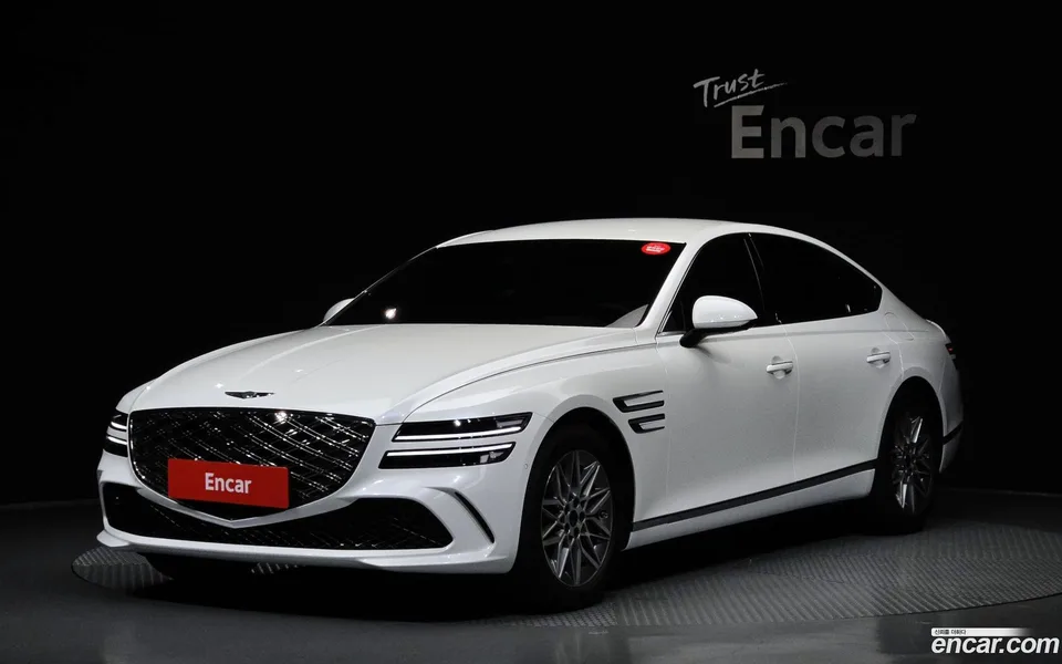 Genesis G80 2.5 AWD 2024 — photo 1, buy with delivery to Moscow