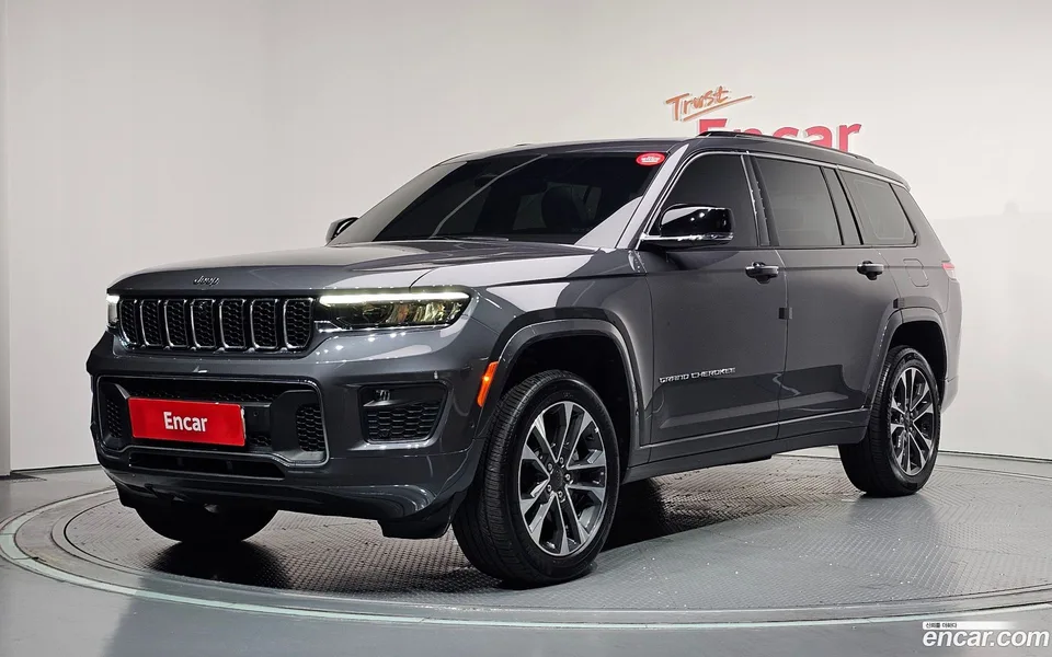 Jeep Grand Cherokee L 3.6 2022 — photo 1, buy with delivery to Moscow