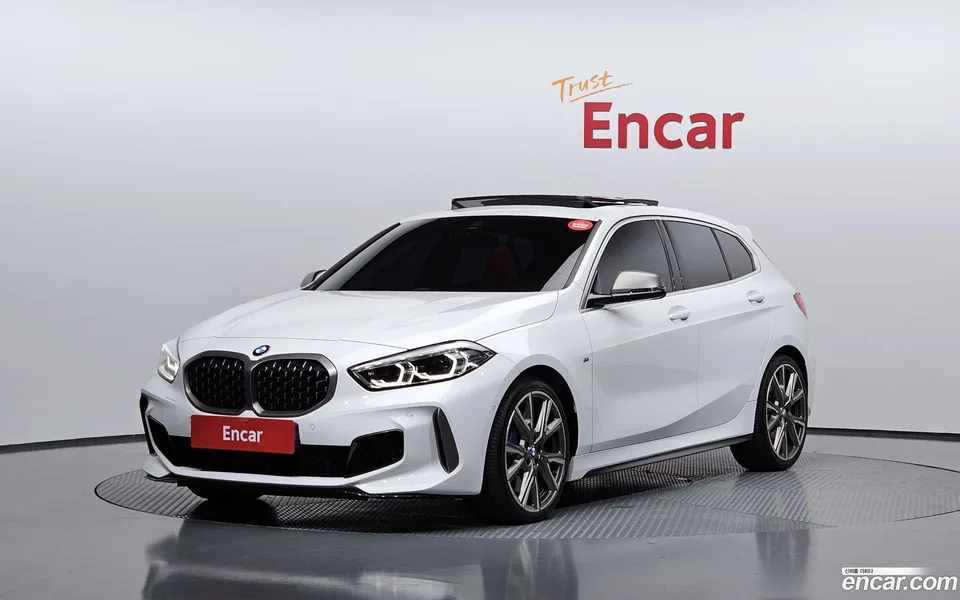 BMW 1 Series M135i xDrive 2023 — photo 1, buy with delivery to Moscow