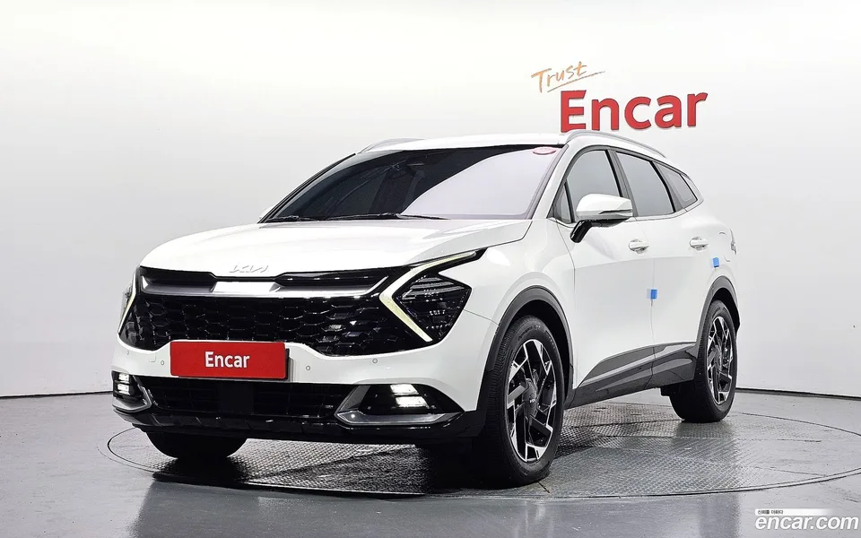 Kia Sportage 1.6 2WD 2022 — photo 1, buy with delivery to Moscow