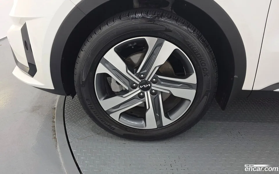 Kia Sorento HEV 1.6 2WD 2022 — thumbnail 2