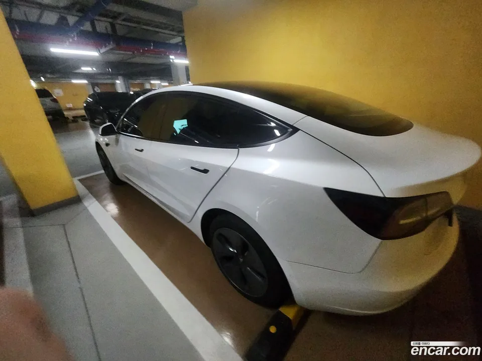 Tesla Model 3 RWD 2022 — thumbnail 2