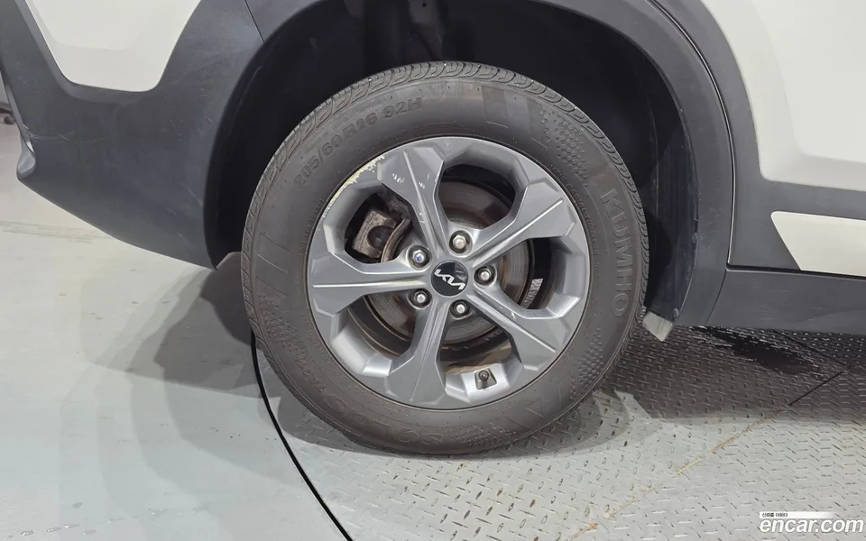 Kia Seltos 2.0 2WD 2025 — миниатюра 2