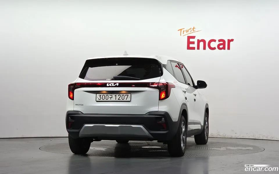 Kia Seltos 2.0 2WD 2025 — миниатюра 4