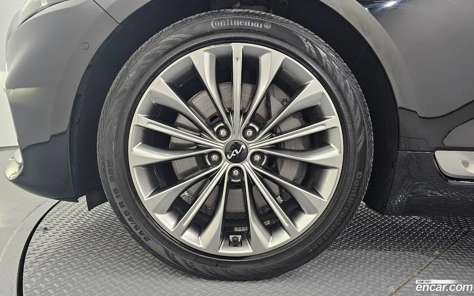Kia K9 3.8 GDI AWD 2024 — thumbnail 2