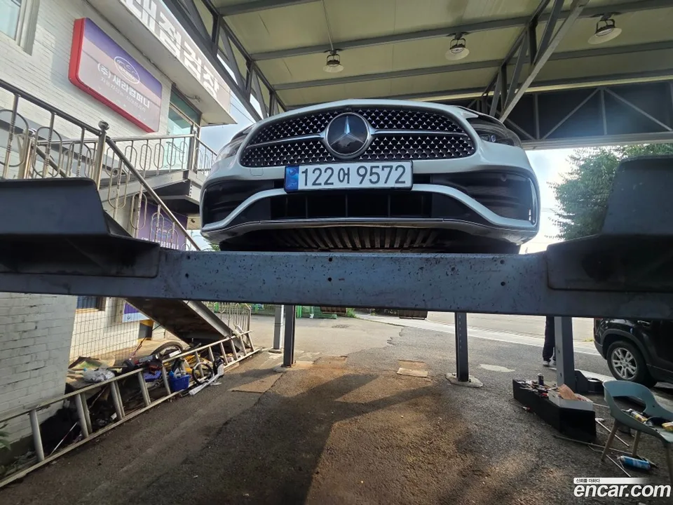 Mercedes-Benz C-Class C300 4MATIC AMG Line 2023 — photo 1, buy with delivery to Moscow