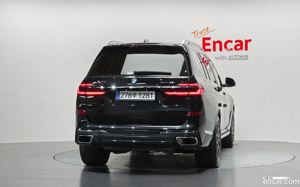 BMW X7 xDrive 40i M 7 2024 — thumbnail 4
