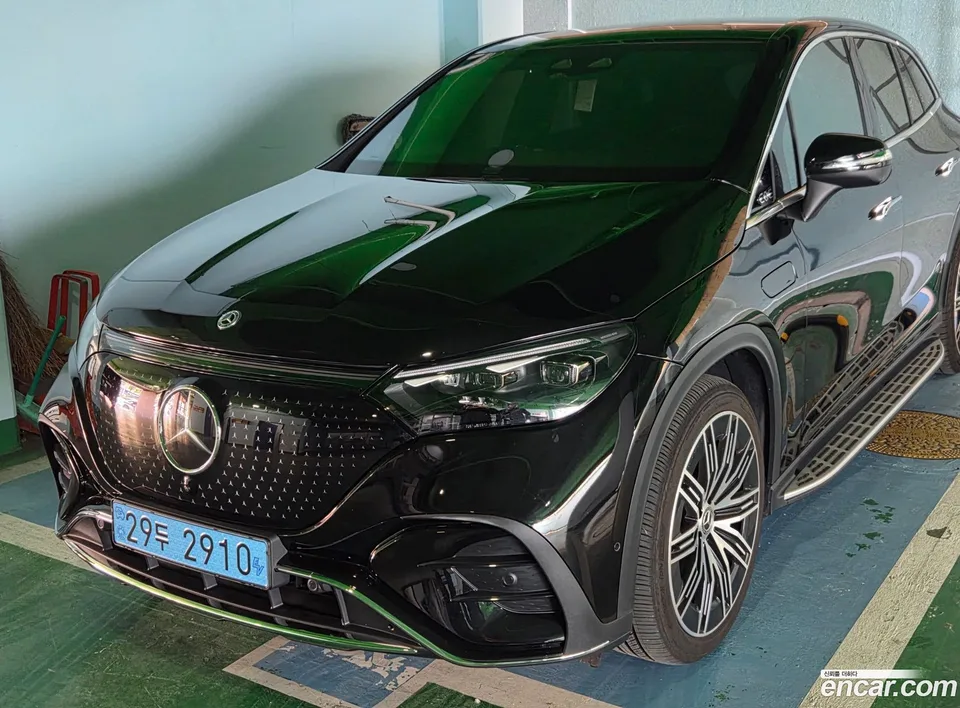 Mercedes-Benz EQE SUV EQE500 4MATIC 2023 — photo 1, buy with delivery to Moscow