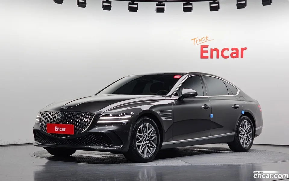 Genesis G80 2.5 2WD 2024 — photo 1, buy with delivery to Moscow