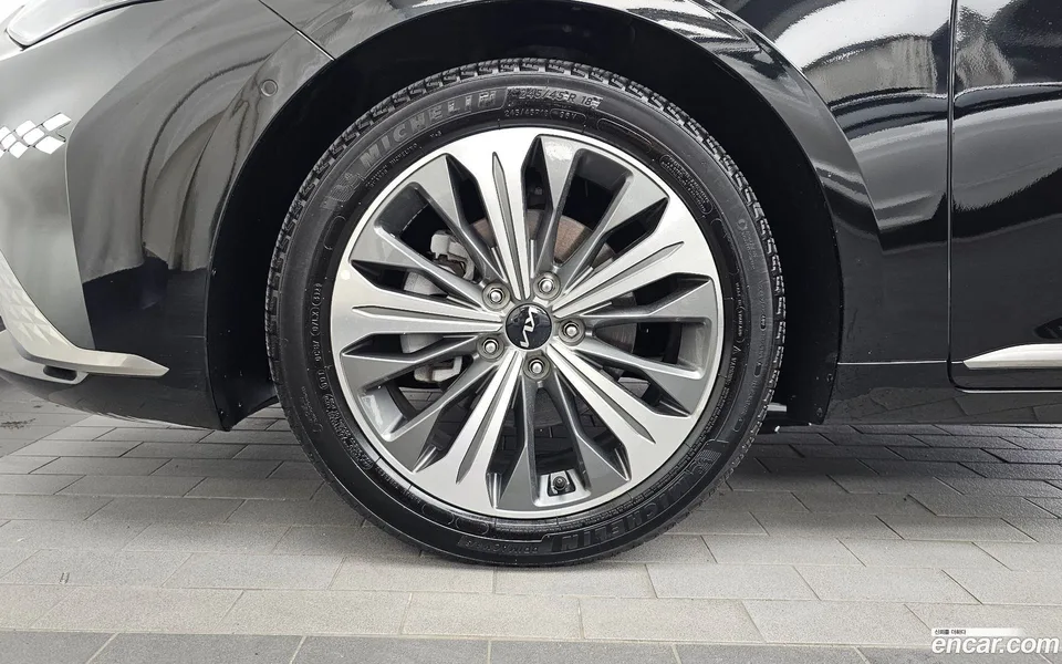 Kia K8 Hybrid 2024 — thumbnail 5