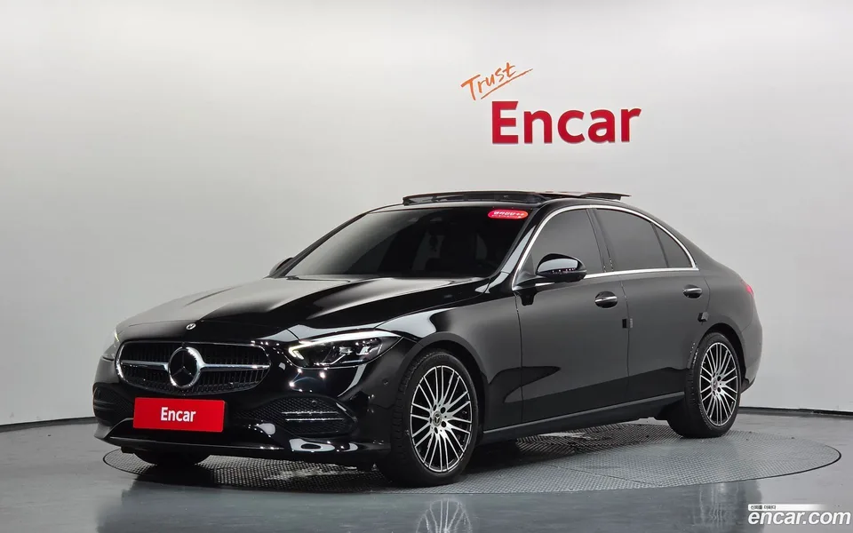 Mercedes-Benz C-Class C300 4MATIC 2024 — photo 1, buy with delivery to Moscow