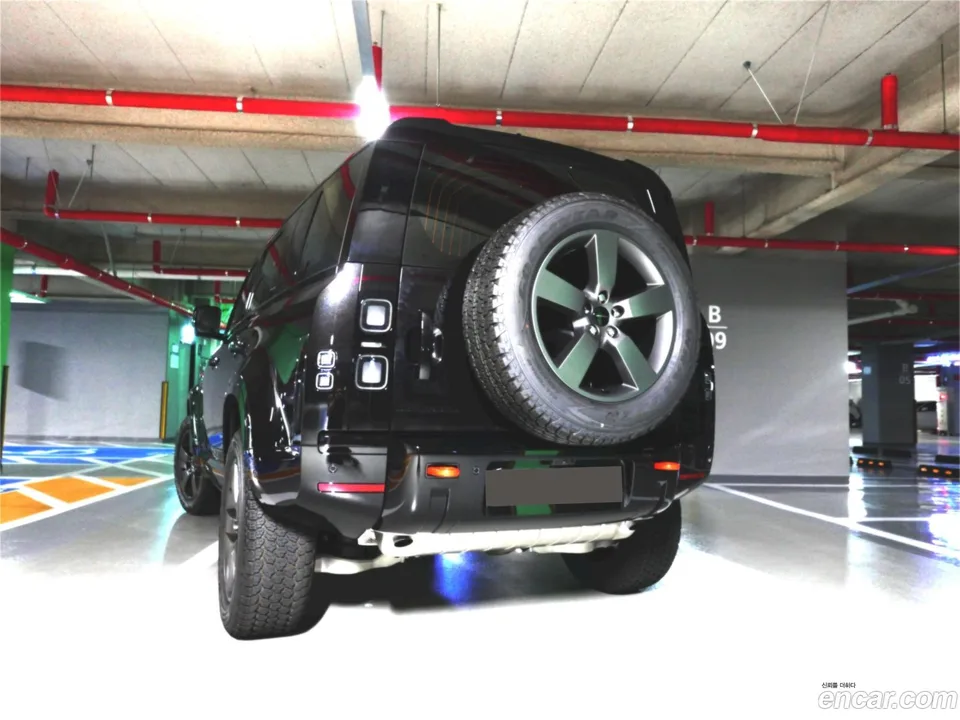 Land Rover Defender 110 P400 X 2026 — thumbnail 3