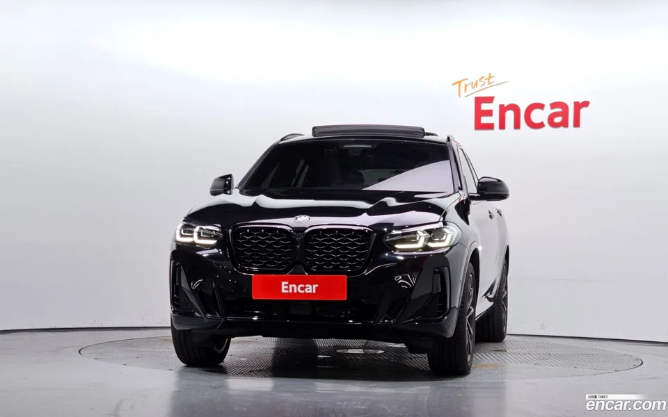 BMW X4 xDrive20i M 2025 — thumbnail 3