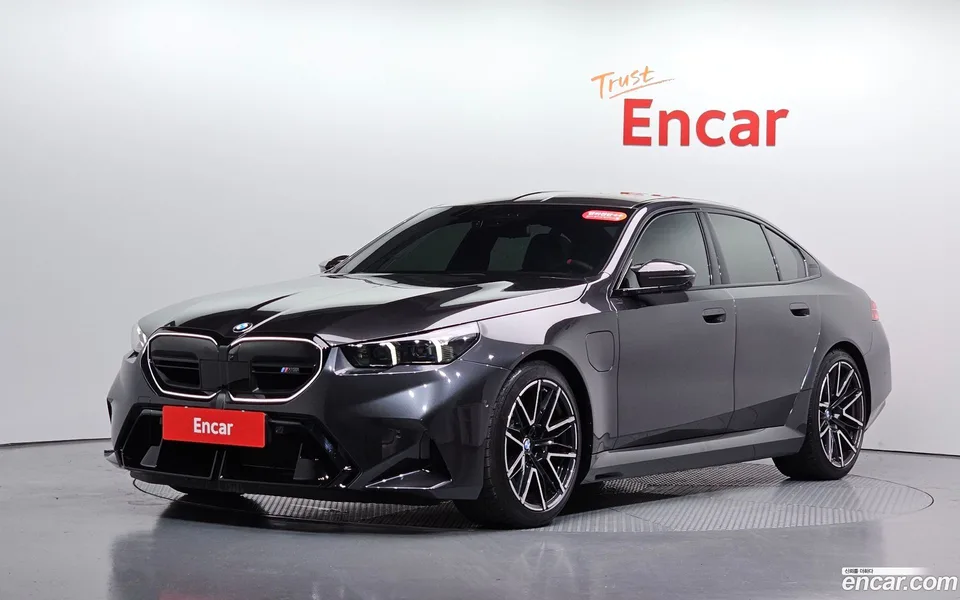 BMW M5 M5 2026 — photo 1, buy with delivery to Moscow