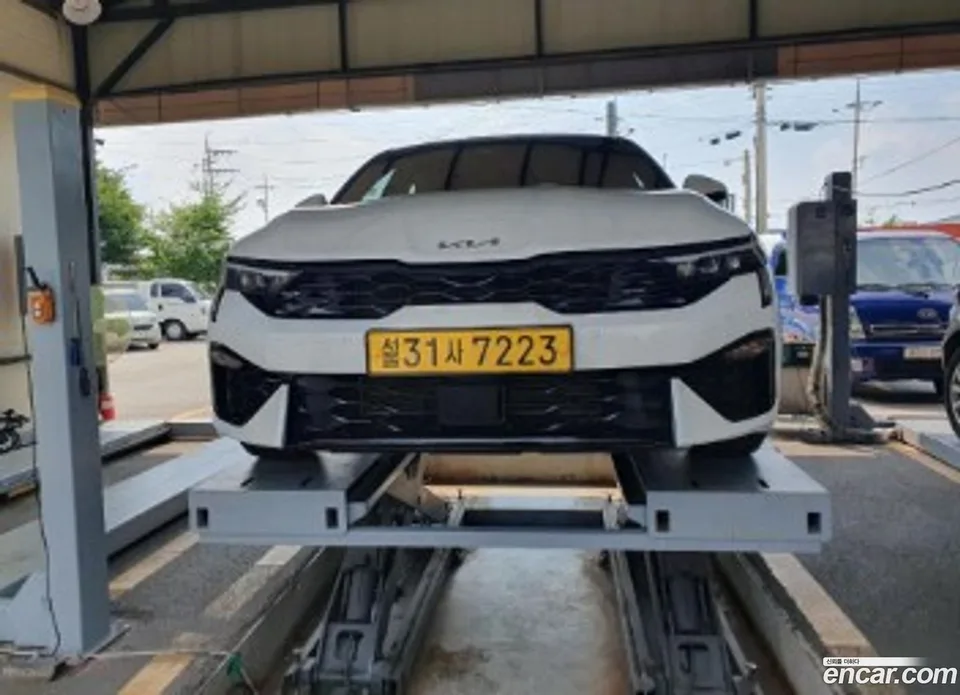 Kia K5 2.0 LPi() 2026 — photo 1, buy with delivery to Moscow