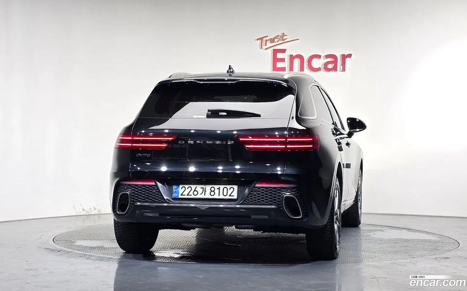 Genesis GV70 2.5T 2WD 2023 — thumbnail 4