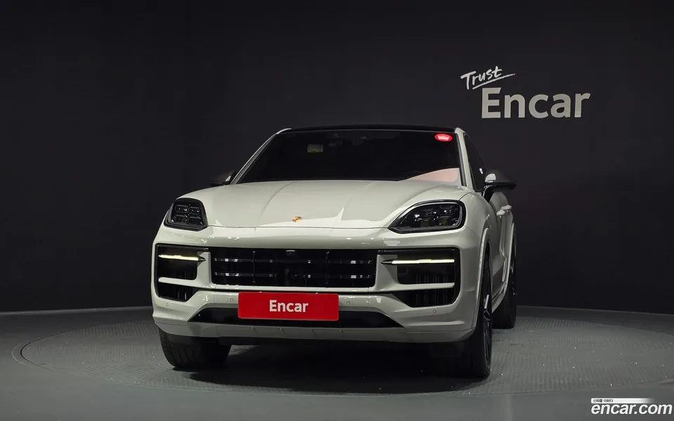 Porsche Cayenne 4.0 GTS 2025 — thumbnail 3
