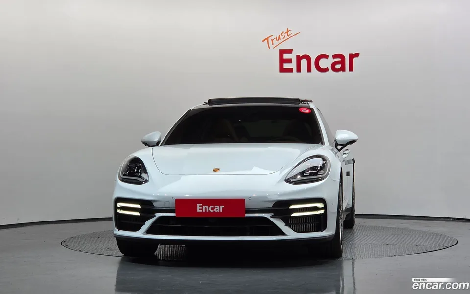 Porsche Panamera (971) 2.9 AWD E- 2023 — thumbnail 3