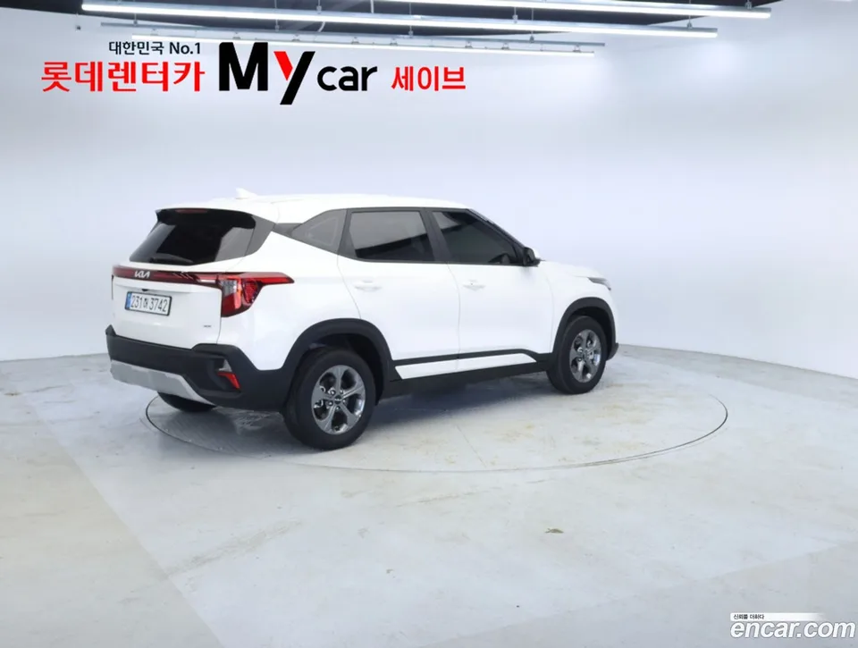 Kia Seltos 2.0 4WD 2025 — миниатюра 2