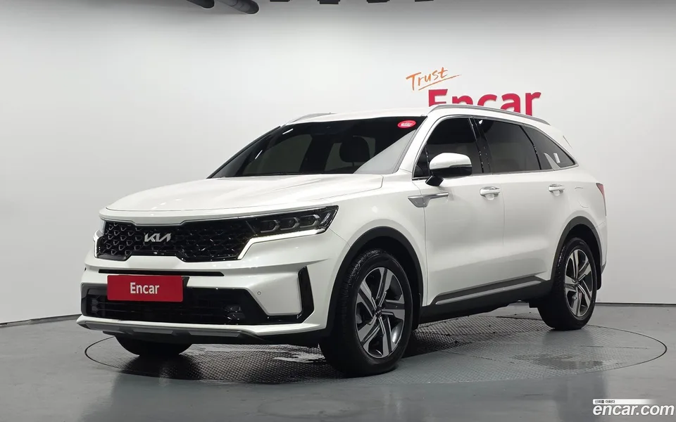 Kia Sorento HEV 1.6 2WD 2022 — photo 1, buy with delivery to Moscow
