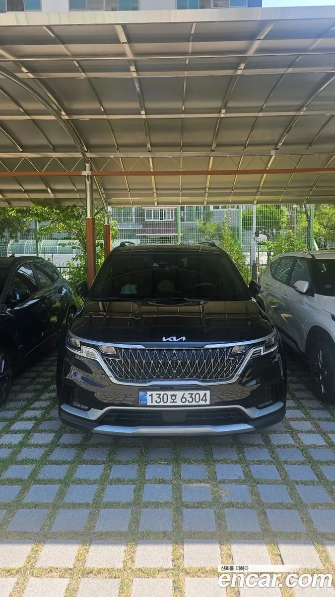Kia Carnival 9 2023 — фото 1, купить с доставкой в Москву