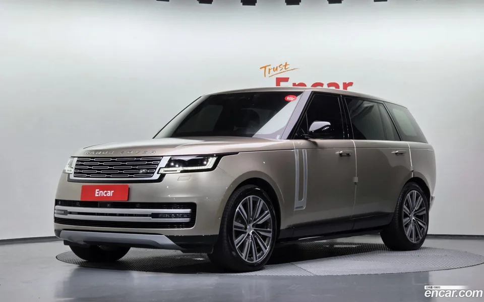 Land Rover Range Rover P530 AB LWB 2024 — фото 1, купить с доставкой в Москву