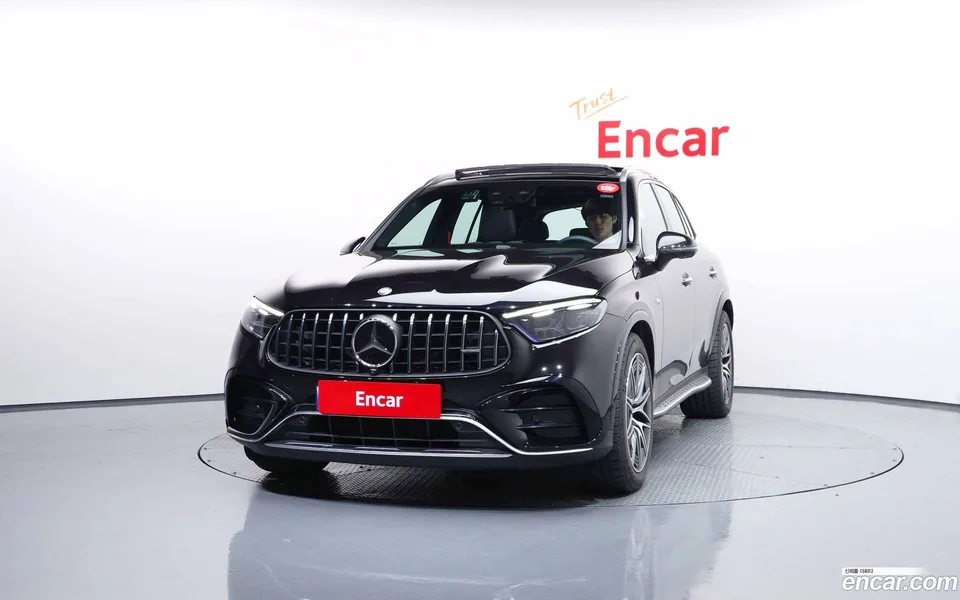 Mercedes-Benz GLC-Class AMG GLC43 4MATIC 2025 — thumbnail 3
