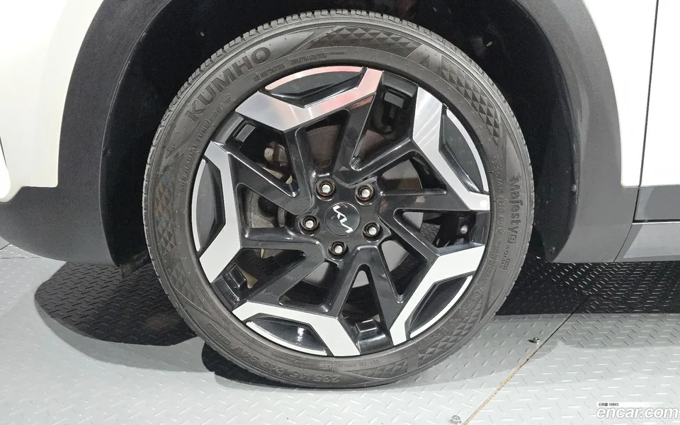 Kia Seltos 1.6 2WD 2022 — thumbnail 2