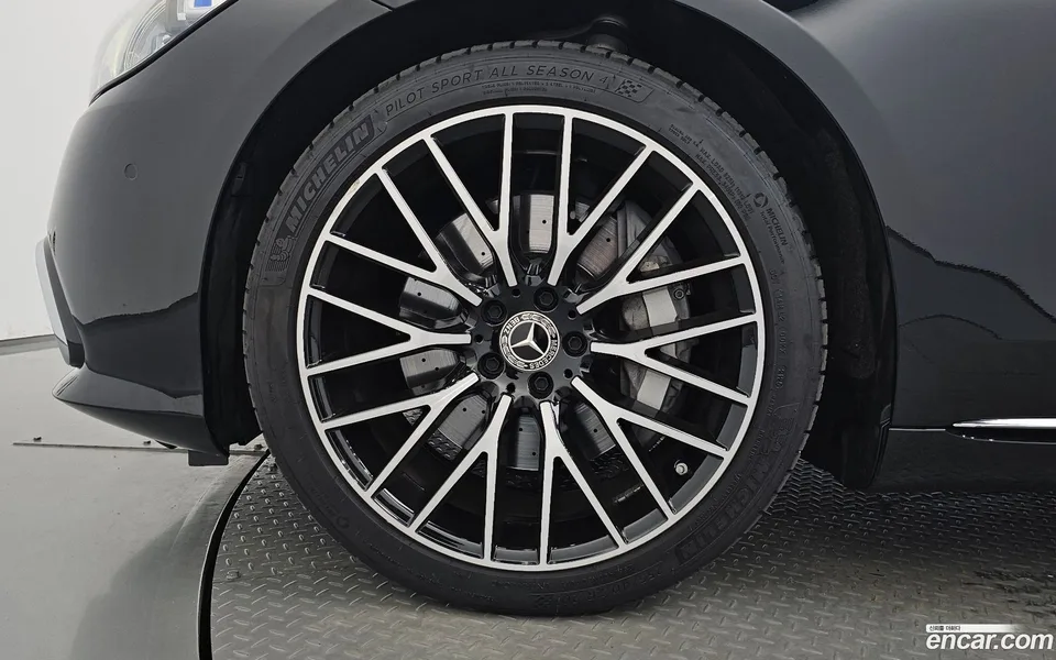 Mercedes-Benz S-Class S580L 4MATIC 2022 — thumbnail 5