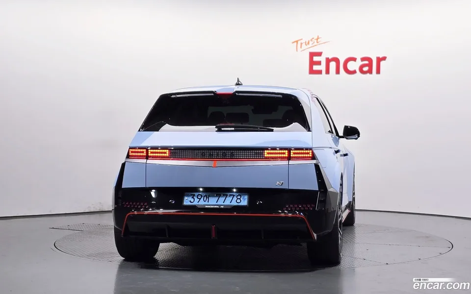 Hyundai Ioniq 5 N 2023 — thumbnail 4