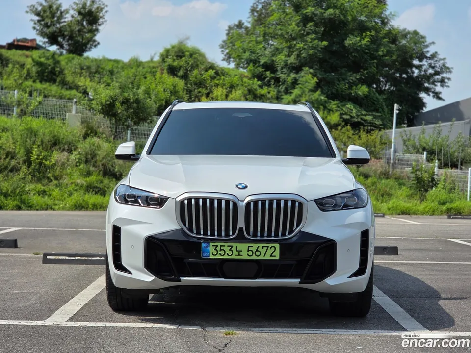 BMW X5 xDrive 30d M 2025 — thumbnail 3