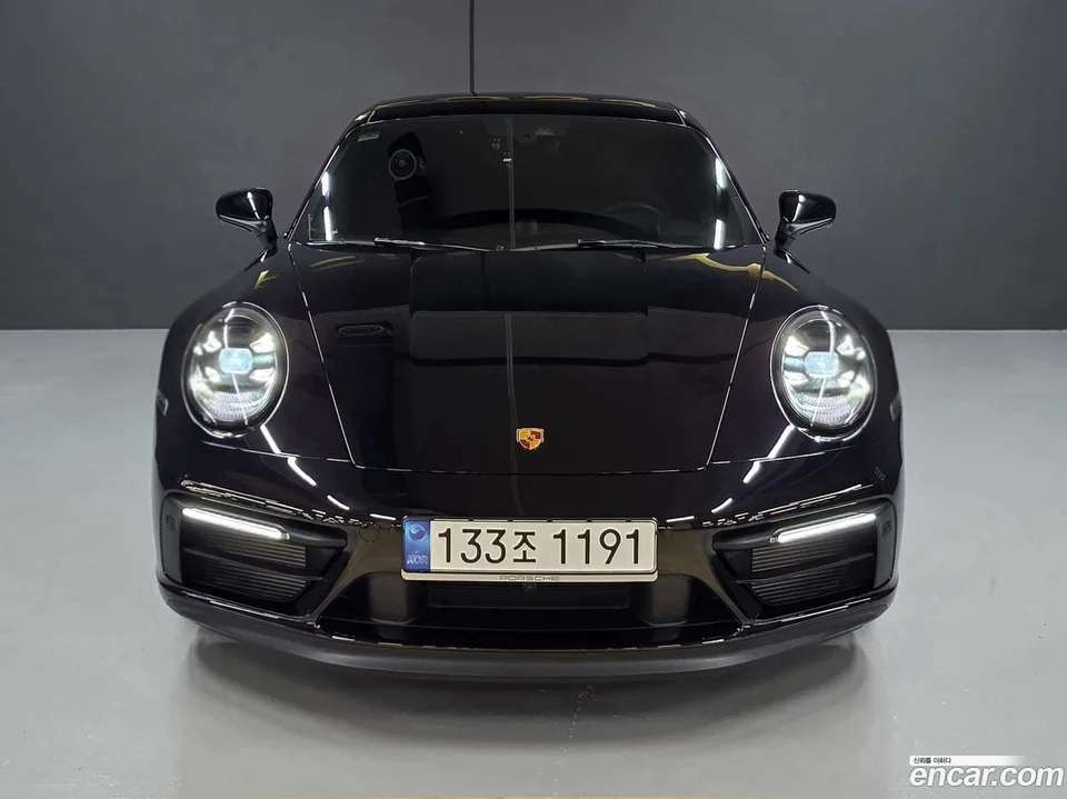 Porsche 911 (992) 4 GTS 2023 — thumbnail 3