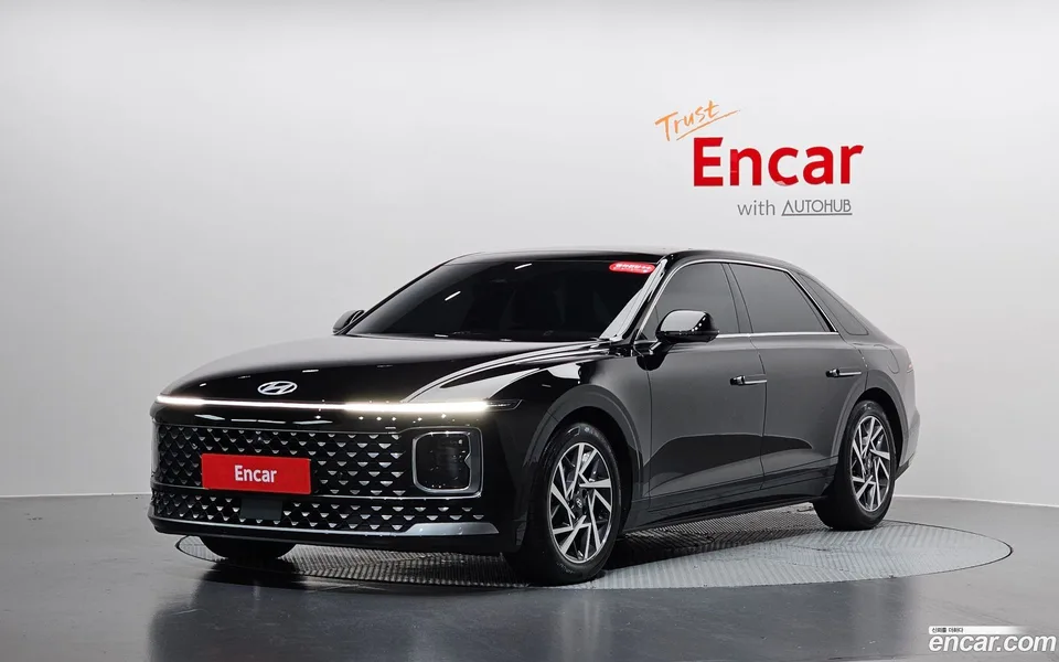 Hyundai Grandeur Hybrid 2024 — photo 1, buy with delivery to Moscow